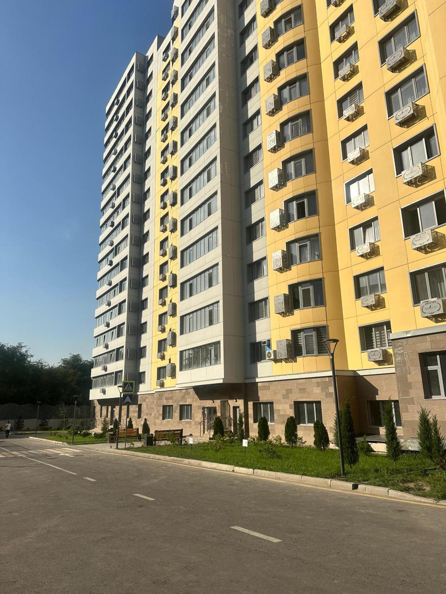Comfort Class Two-room Rams Navoi Apartment Almaty